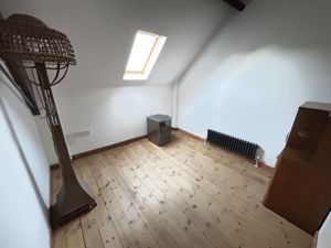 Photo 2- click for photo gallery